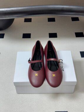 Celine Burgundy Leather Mary Jane Flats Gold Triomphe Round Toe Strap Ballet Sho